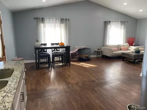 537 Stuart St, Denver, CO 80204 photo 4