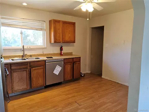 Undisclosed, Denver, CO 80239 photo 3
