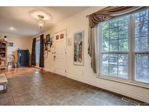 15968 E Kepner Dr, Aurora, CO 80017 photo 3
