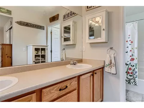 19426 E 59th Dr, Aurora, CO 80019 photo 16