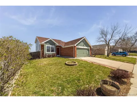 4252 S Halifax Way, Aurora, CO 80013