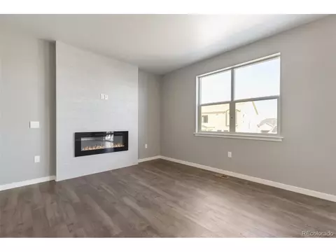27746 E Byers Pl, Aurora, CO 80018 photo 10