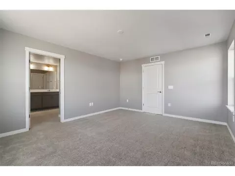 27746 E Byers Pl, Aurora, CO 80018 photo 22