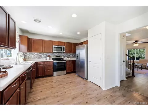 Kitchen - 25830 E Byers Pl, Aurora, CO 80018 photo 1 of 3