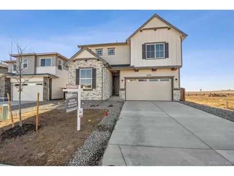 4620 Short Horn Dr, Johnstown, CO 80534