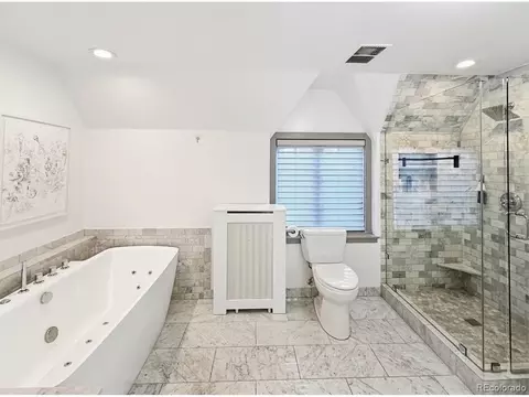 Bath - 789 15th St, Boulder, CO 80302 photo 1 of 5
