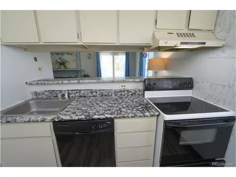 12470 E Cornell Ave #302, Aurora, CO 80014 photo 8