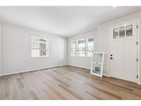 24564 E 37th Ave, Aurora, CO 80019 photo 2