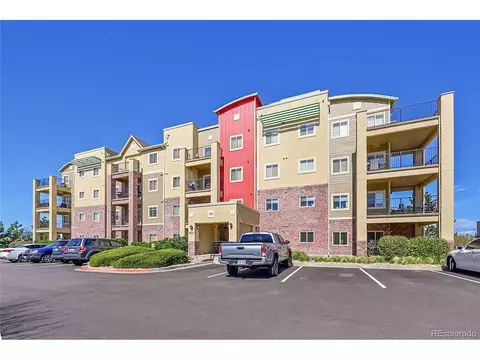 1044 Rockhurst Dr #401, Highlands Ranch, CO 80129