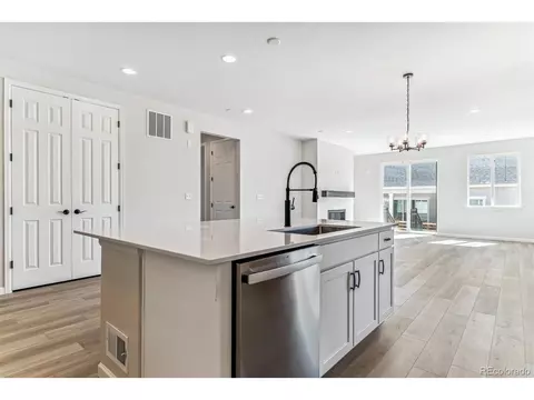24584 E 37th Ave, Aurora, CO 80019 photo 10