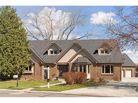 15 Village Dr, Littleton, CO 80123