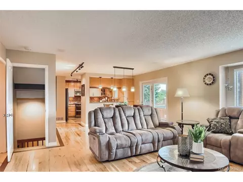 17624 E Harvard Dr, Aurora, CO 80013 photo 4