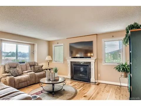 17624 E Harvard Dr, Aurora, CO 80013 photo 3
