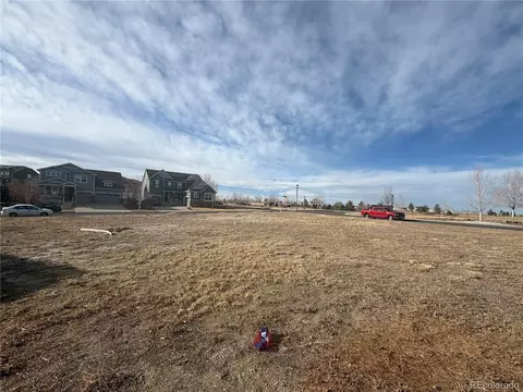 27335 E Jamison Cir, Aurora, CO 80016