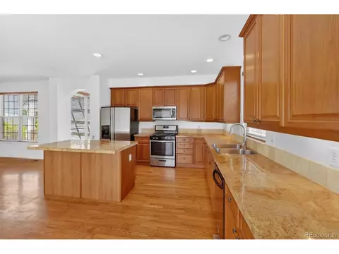 Kitchen - 7622 E 6th Pl, Denver, CO 80230 photo 3 of 7
