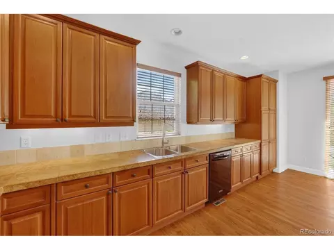 Kitchen - 7622 E 6th Pl, Denver, CO 80230 photo 6 of 7