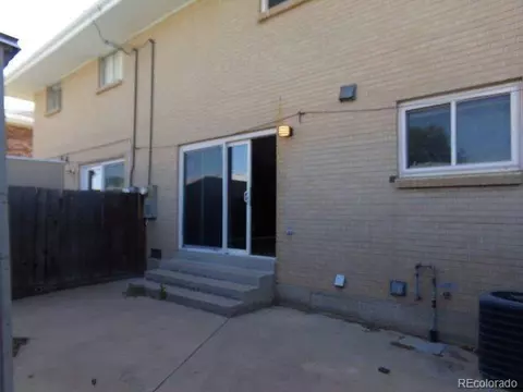 9046 E Lehigh Ave, Denver, CO 80237 photo 14