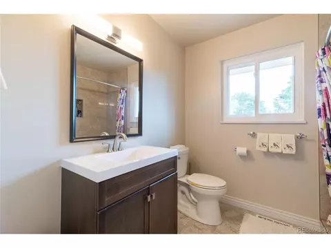 7581 E Costilla Ave, Centennial, CO 80112 photo 13