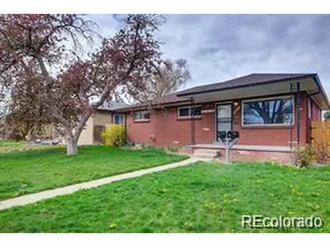 3675 Grape St, Denver, CO 80207 photo 1