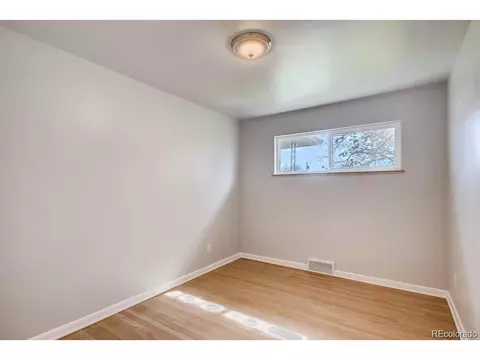 3675 Grape St, Denver, CO 80207 photo 10