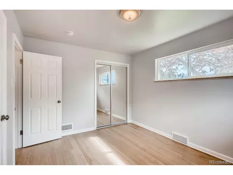 3675 Grape St, Denver, CO 80207 photo 8