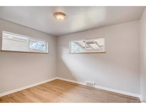 3675 Grape St, Denver, CO 80207 photo 9
