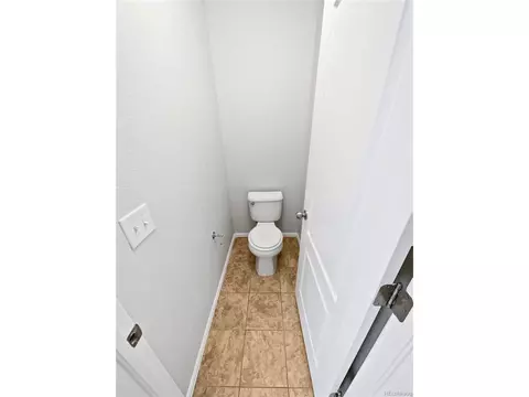 25952 E 5th Pl, Aurora, CO 80018 photo 16