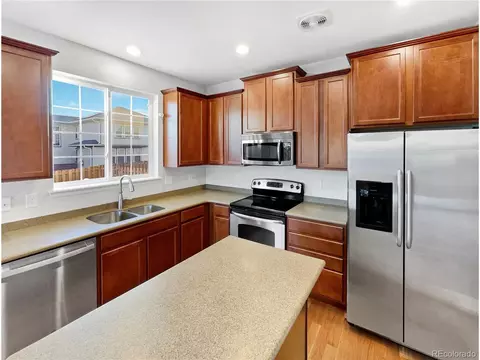 25952 E 5th Pl, Aurora, CO 80018 photo 10
