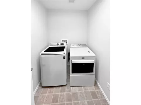 25952 E 5th Pl, Aurora, CO 80018 photo 23