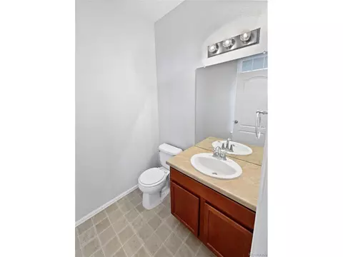 25952 E 5th Pl, Aurora, CO 80018 photo 13
