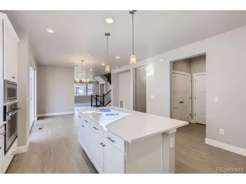 9648 E 63rd Ave, Denver, CO 80238 photo 7