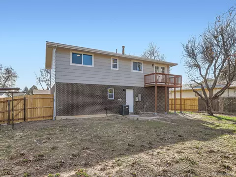 5153 Scranton St, Denver, CO 80239 photo 27