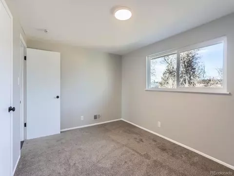 5153 Scranton St, Denver, CO 80239 photo 15