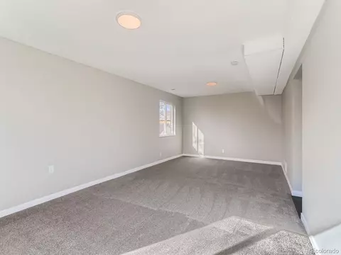 5153 Scranton St, Denver, CO 80239 photo 19