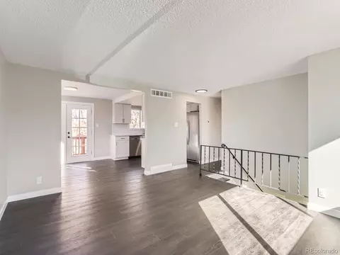 5153 Scranton St, Denver, CO 80239 photo 4