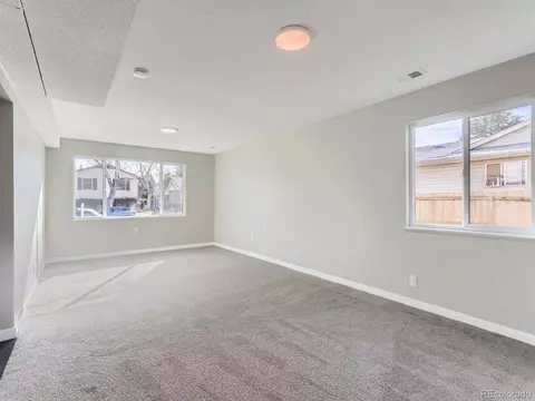 5153 Scranton St, Denver, CO 80239 photo 17