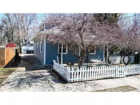 5722 Saulsbury St, Arvada, CO 80002