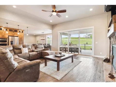 33285 Ridgeview Loop, Elizabeth, CO 80107 photo 4