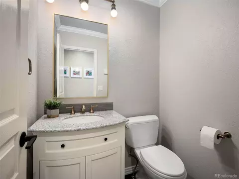 5201 E Long Ln, Centennial, CO 80122 photo 18