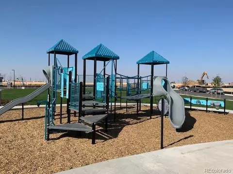 45832 Red Tail Dr, Bennett, CO 80102 photo 27