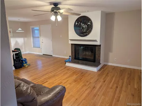 962 S Holly St, Denver, CO 80246