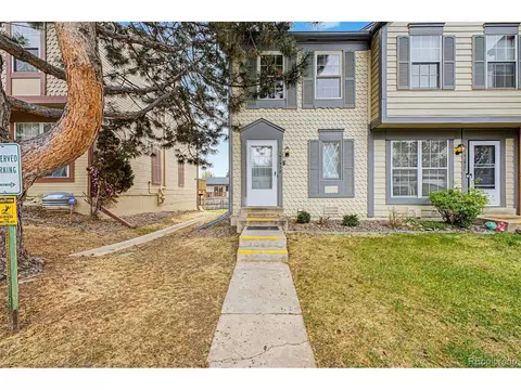 14292 E Hawaii Cir #D, Aurora, CO 80012