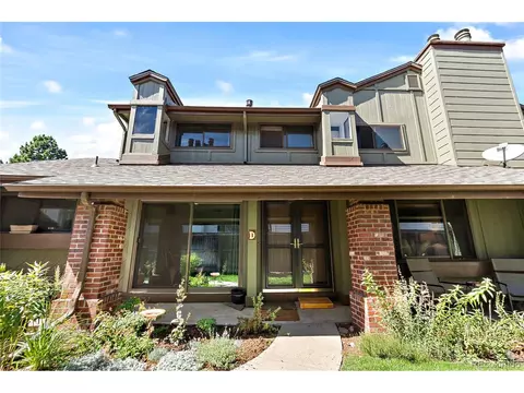 10432 W Florida Ave #D, Lakewood, CO 80232