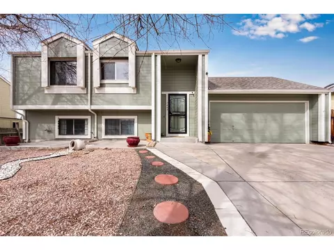 17443 E Ford Dr, Aurora, CO 80017
