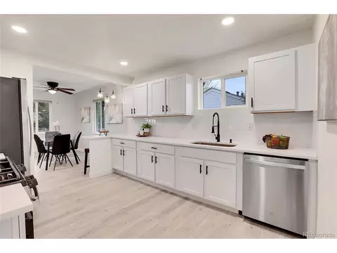 3745 E 31st Ave, Denver, CO 80205 photo 15