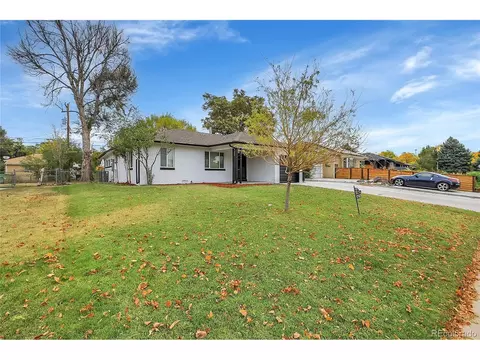 3745 E 31st Ave, Denver, CO 80205 photo 2