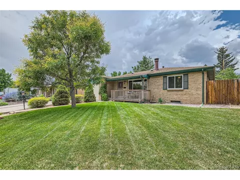 1305 S Gray St, Lakewood, CO 80232