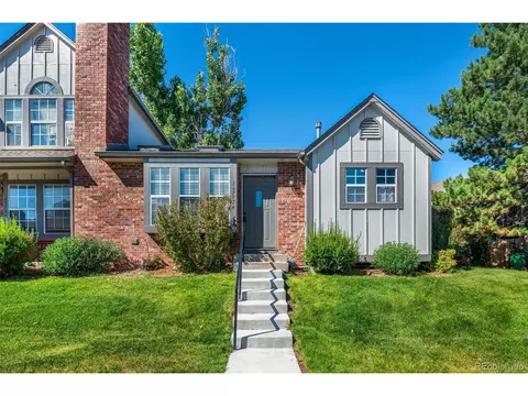 16932 E Chenango Ave #A, Aurora, CO 80015 photo 2