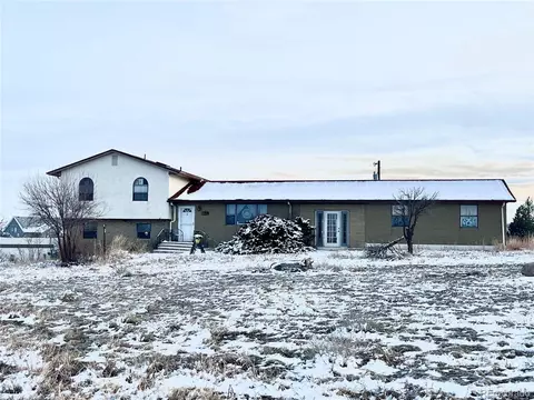 1358 N Scandia Dr, Pueblo, CO 81007