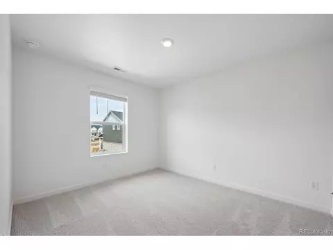 22363 E 6th Pl, Aurora, CO 80018 photo 12